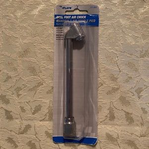 Tru-Flate 17-383 Female NPT Dual Foot Air Chuck 1/4”